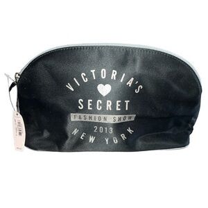 NWT Victorias Secret bag